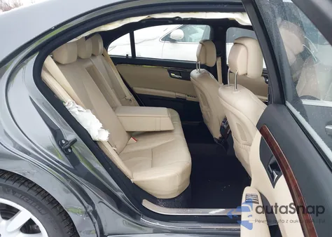 2007 Mercedes-Benz S 550 4Matic z USA, uszkodzony, nr VIN WDDNG86XX7A097769